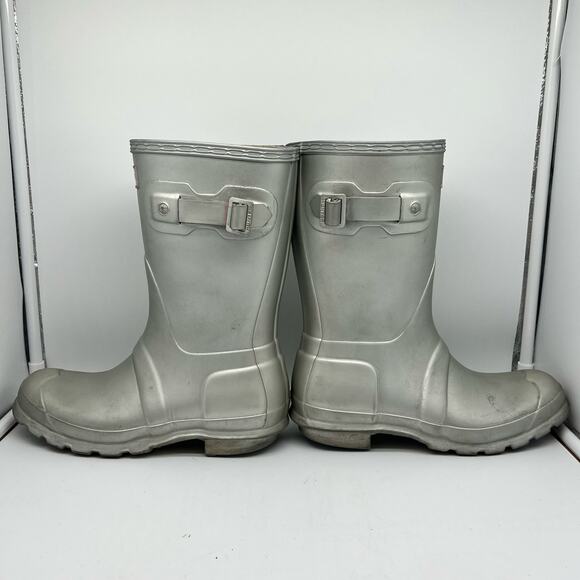 Hunter Boots Womens 6 Rain Metallic Silver Rubber boot Mid Calf - Picture 1 of 9
